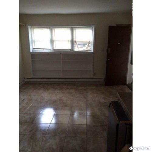 studio apartment for rent in college point
